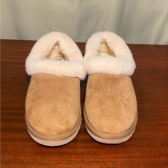 UGG Nita 1011894 Closed Back Cuff  Slippers in Chestnut Women’s 9 - Picture 2 of 7